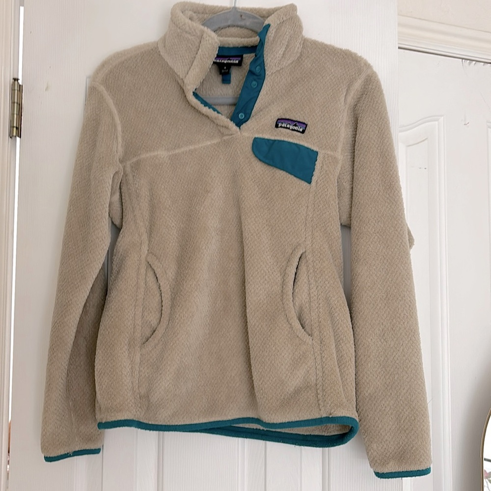 Patagonia pull over